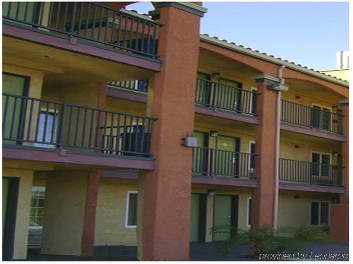 Hotel Corona Ca - Hwy 91 Luaran gambar