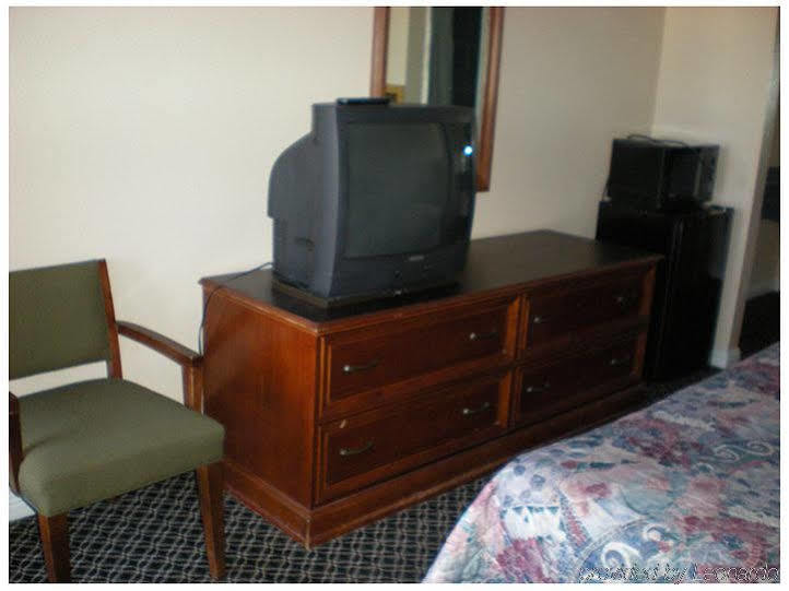 Hotel Corona Ca - Hwy 91 Luaran gambar