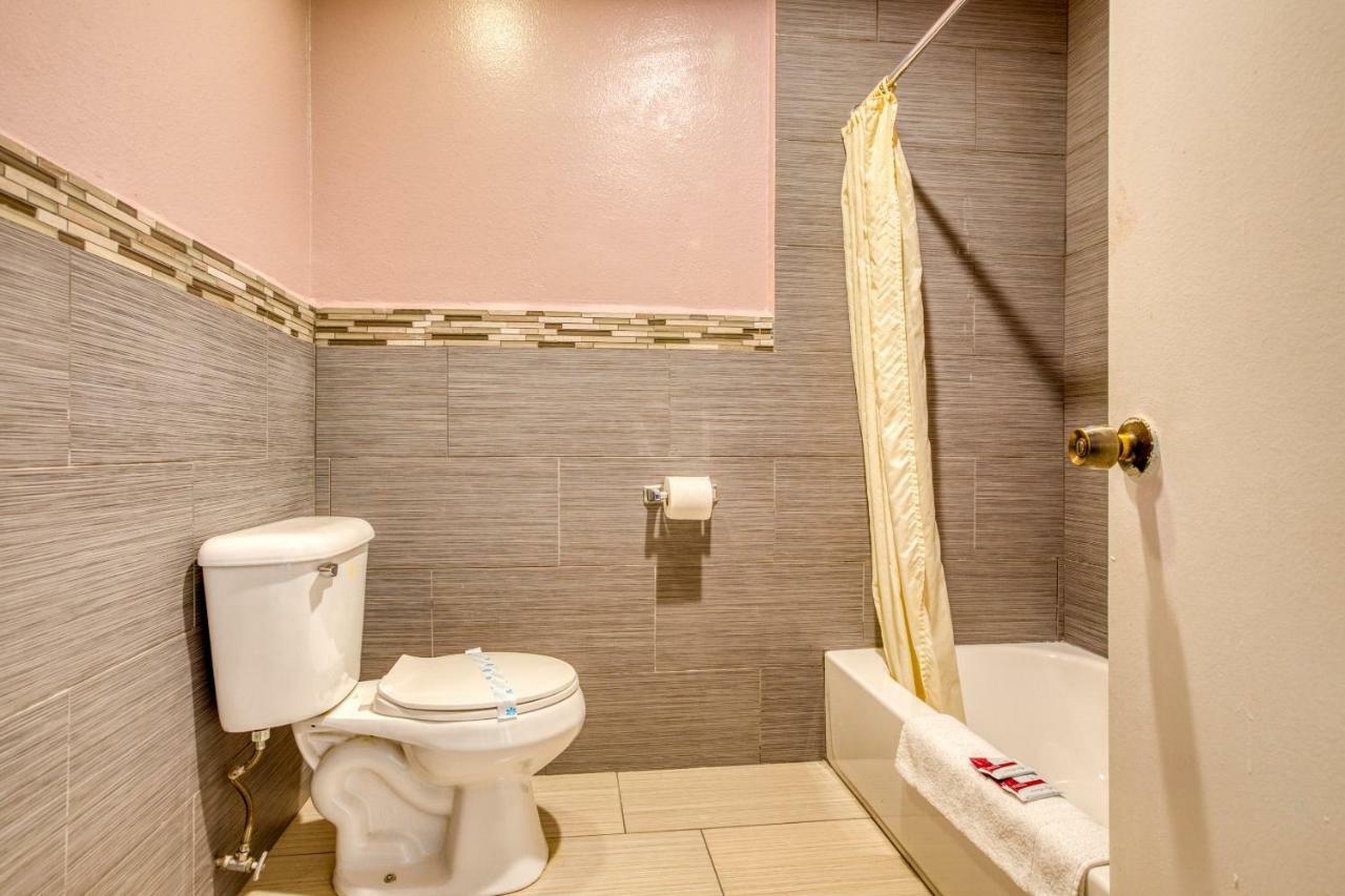 Hotel Corona Ca - Hwy 91 Luaran gambar