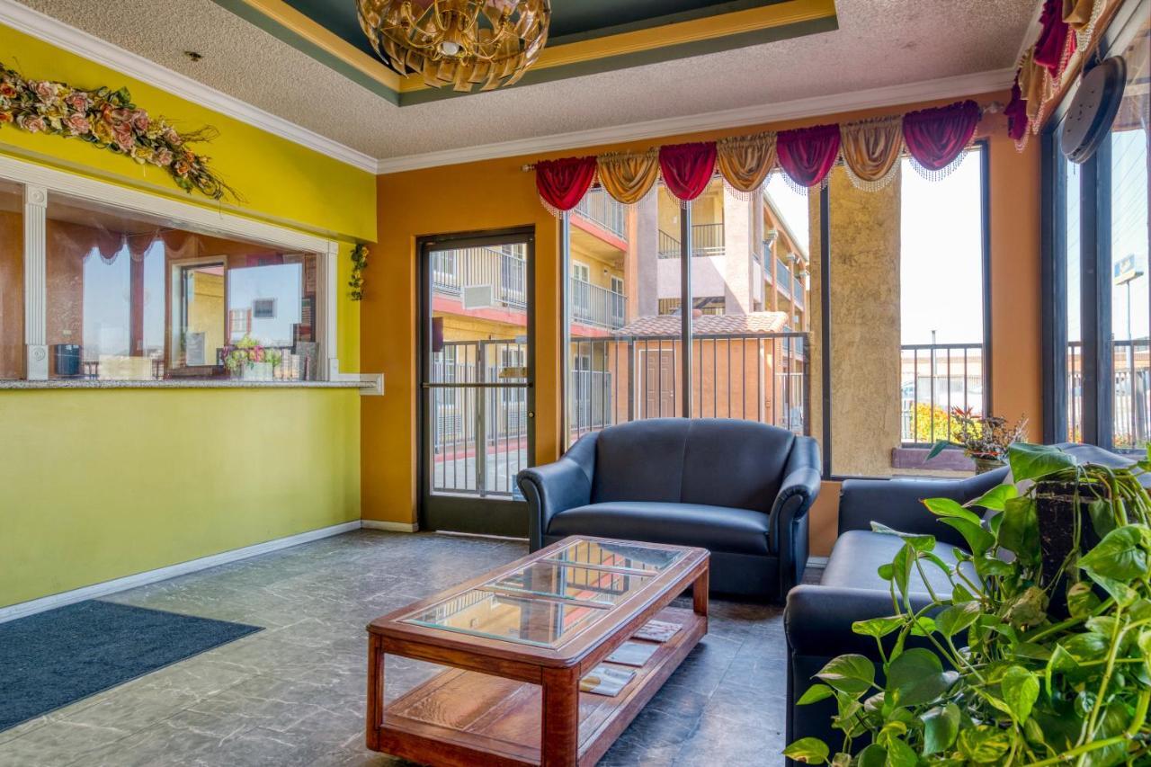 Hotel Corona Ca - Hwy 91 Luaran gambar